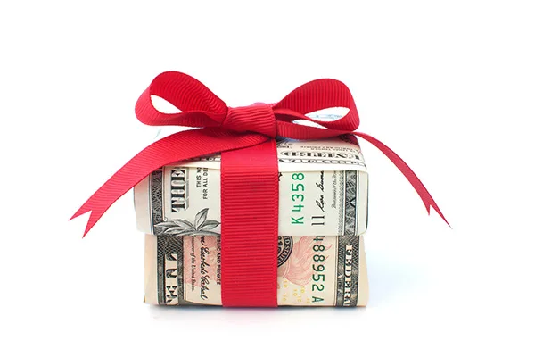 Read more about the article Safelite Autoglass donates to local charities in Ohio