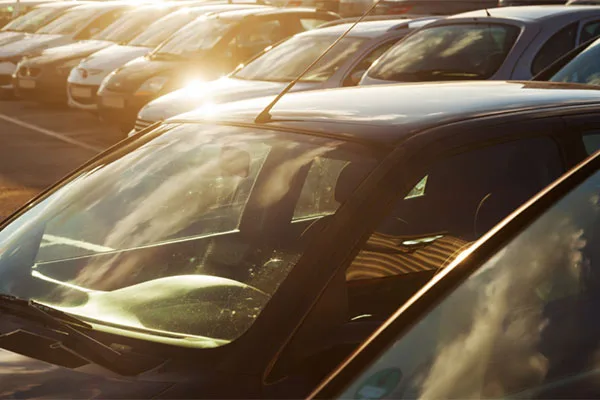Read more about the article Check out these auto glass maintenance tips