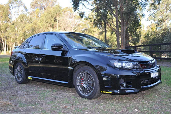 Subaru settles class-action lawsuit for defective windshields