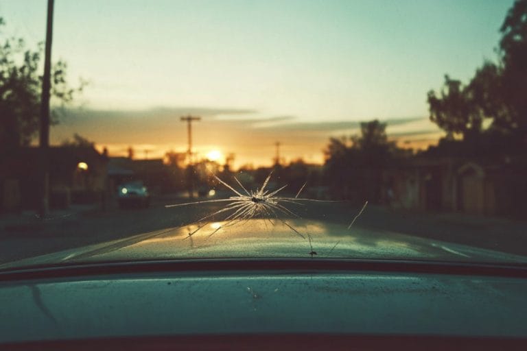 Read more about the article Windshield Damage: Repair or Replace?